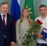 Глава Адыгеи Мурат Кумпилов вручил сегодня свидетельства на приобретение жилья 9 молодым семьям нашей республики. Почти все они – многодетные, воспитывающие трех и более детей - Город Адыгейск